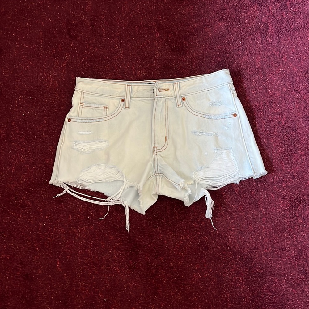 NWT Abercrombie and Fitch low rise shorts